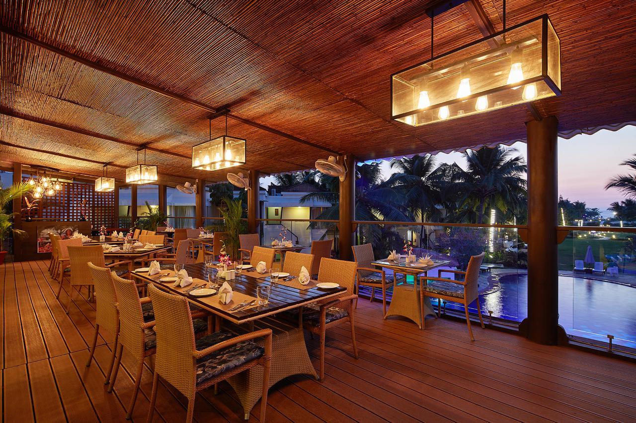 Royal Orchid Beach Resort & Spa, Utorda Beach Goa Exterior foto